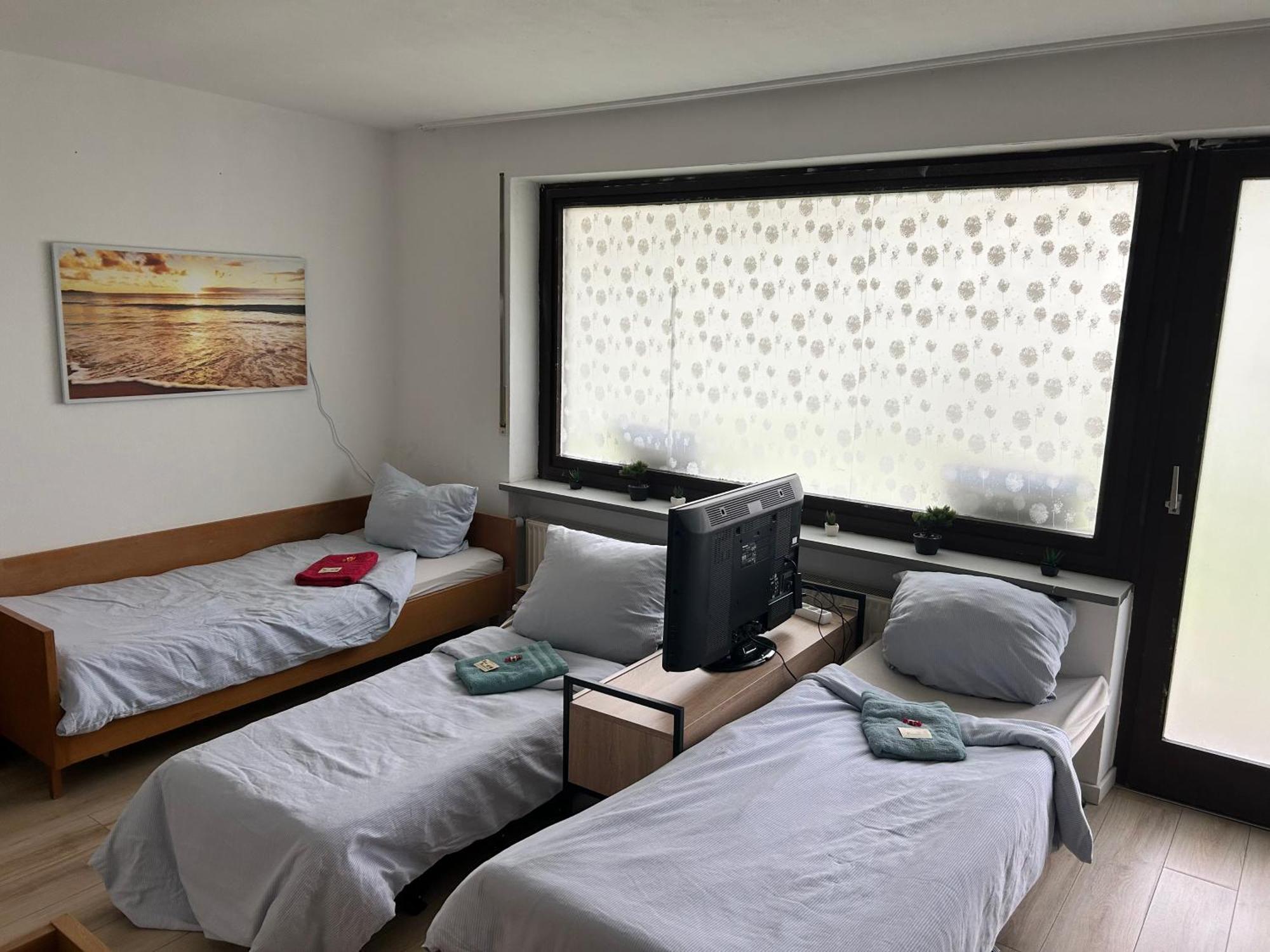 2-5 Bettzimmer Creglingen Extérieur photo